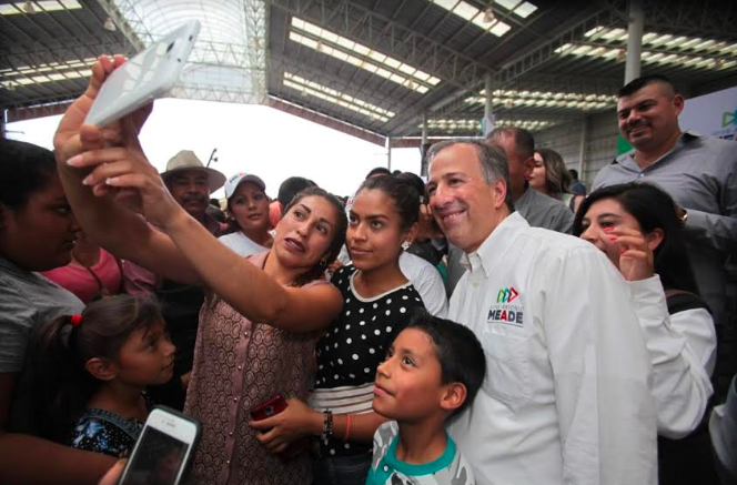 Nuestro problema no es con Nestora o Napoleón es con AMLO: Meade